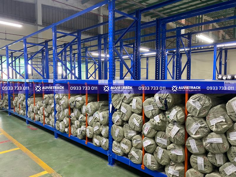 Dự Án Kệ Selective Lót Ván tại Đồng Nai