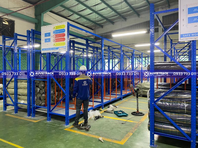 Dự Án Kệ Selective Lót Ván tại Đồng Nai