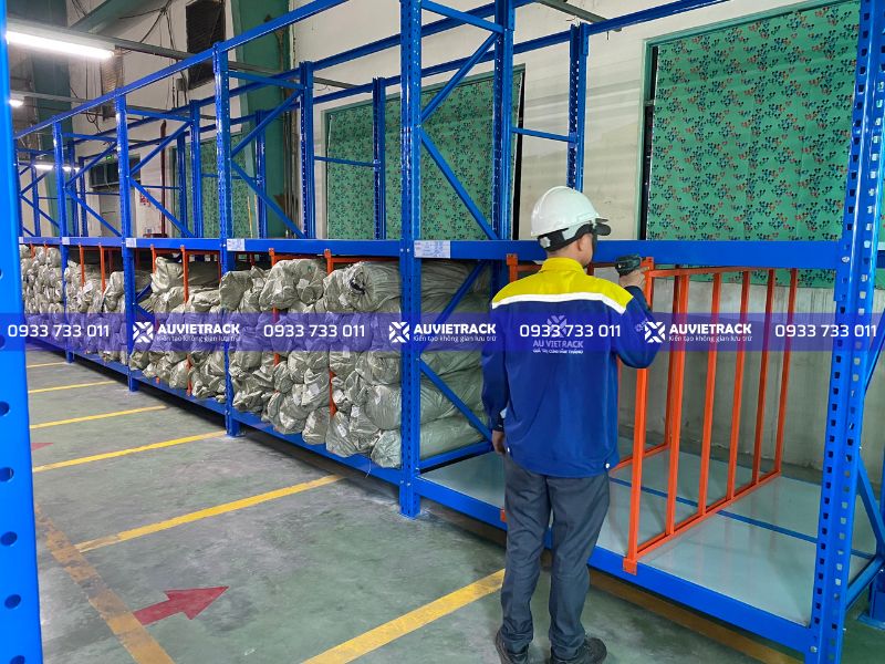 Dự Án Kệ Selective Lót Ván tại Đồng Nai