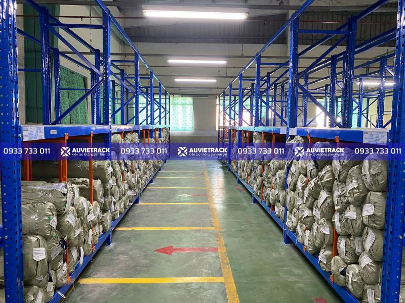 Dự Án Kệ Selective Lót Ván tại Đồng Nai